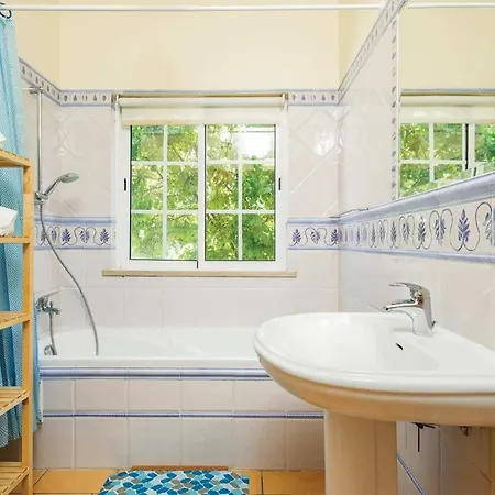 Vale Formoso Sleeps 8 Air Con Wifi فيلة Vale Formoso (Faro)