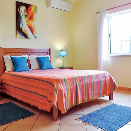 Vale Formoso Sleeps 8 Air Con Wifi *