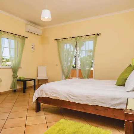 Willa Vale Formoso Sleeps 8 Air Con Wifi