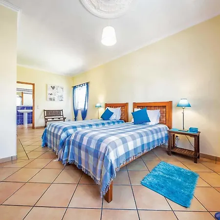 Vale Formoso Sleeps 8 Air Con Wifi *